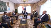 وزير الاتصالات يبحث مع أمازون ويب سيرفيسز خطط التوسع في مصر