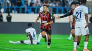 الرياض يضمن البقاء في دوري روشن بفوز ثمين على الأخدود