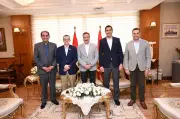 جوهّر نبيّل يستعرض الموقف التنفيذي لملف استكمال الأعمال النهائية لاستاد المصري