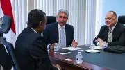 شريف فتحي يبحث التعاون في السياحة الروحانية مع قيادة دينية بنيويورك
