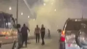 انقلاب ميكروباص وتصادم سيارتين ملاكي أعلى كوبري سيدي جابر في الإسكندرية