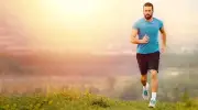 النشاط البدني يدعم الصحة النفسية ويقلل التوتر والقلق