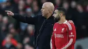 وداع أسطوري: مقال بريطاني يثني على محمد صلاح قبل رحيله عن ليفربول