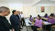مدبولي يتفقد مجمع مدارس الجمهورية الجديدة ويؤكد حرص الدولة على تطوير التعليم