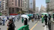 رئيس بعثة الحج الرسمية يحذر من التعرض للشمس ويوجه نصائح هامة للحجاج