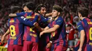 نجم برشلونة يتنفس الصعداء بعد بقاء فالنسيا في الليجا