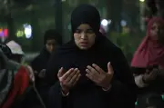 هل الإفرازات الصفراء بعد الحيض توجب إعادة الغسل؟ أمين الفتوى يجيب