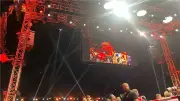 أوسيك يتوج بطلاً لنزال 