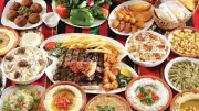 تحذير طبي لمرضى السكر والضغط من الإفراط في أكل العيد
