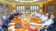 وفد إيراني ينقل رسالة من عراقجي إلى نظيره العماني حول الملاحة في هرمز