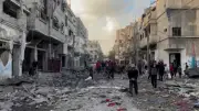 إطلاق نار كثيف من دبابات الاحتلال شرقي خان يونس واستشهاد أسرة