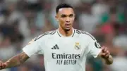 أرنولد يوجه رسالة مؤثرة لجماهير ريال مدريد ويعد بإعادة الألقاب
