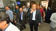 محافظ أسيوط يتفقد المستشفيات ويوزع هدايا العيد على المرضى