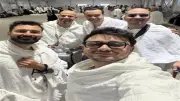 فنانون يوثقون لحظات روحانية بزي الإحرام من الأراضي المقدسة