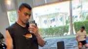 مصطفى محمد يشارك جمهوره صوراً من صالة الجيم