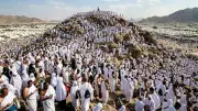 أفضل أوقات استجابة الدعاء في يوم عرفة.. متى تبدأ ساعة القبول؟