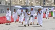 تعزيزات أمنية مكثفة ترافق الحجاج خلال النفرة من عرفات إلى مزدلفة