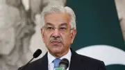 وزير الدفاع الباكستاني السابق: لا نثق بإسرائيل ولو يوماً واحداً