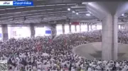 توافد الحجاج إلى منشأة الجمرات في منى لاستكمال المناسك