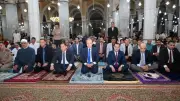 محافظ الغربية يشارك أهالي طنطا صلاة عيد الأضحى بمسجد السيد البدوي