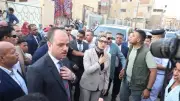 محافظ الوادي الجديد تؤدي صلاة العيد وتشارك الأطفال فرحتهم