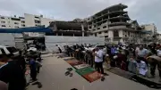 صلاة عيد الأضحى بين الأنقاض في غزة.. مشاهد مؤثرة من القطاع
