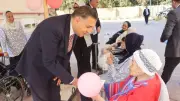 محافظ القليوبية يشارك نزيلات دار المسنات فرحة عيد الأضحى بالعبور