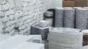 ضبط مصنع أدوات مائدة من مواد محظورة بالدقهلية