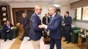 محافظ الجيزة يتبادل التهاني مع النواب والشيوخ بمناسبة عيد الأضحى
