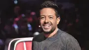 محمد حماقي يسابق الزمن لطرح ألبومه الجديد 