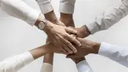 قانون العمل الأهلي يمنح الجمعيات إعفاءات ضريبية وجمركية وحوافز مالية