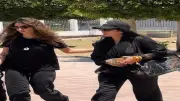 مشهد مؤثر.. منى زكي تساند زوجها أحمد حلمي في جنازة والدته