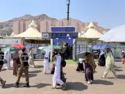 جهود بعثة الحج السياحي لخدمة الحجاج في منى إنفوجراف