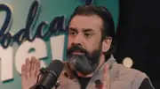 كريم عبد العزيز ينعى والدة أحمد حلمي ويواسيه في رسالة مؤثرة