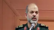 الحرس الثوري الإيراني يهدد بكسر حصار مضيق هرمز بالمفاوضات أو التحرك المباشر