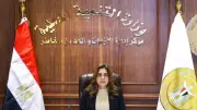 وزيرة التنمية المحلية تتابع حل شكاوى المواطنين بالعيد عبر الشبكة الوطنية