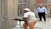 حي السلام أول يشن حملة لإزالة البناء المخالف خلال إجازة العيد