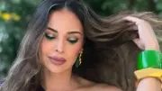 داليا البحيري تتألق بفستان صيفي جذاب وتخطف الأنظار بإطلالة أنيقة