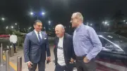 هاني أبو ريدة يصل مطار القاهرة للسفر مع منتخب مصر إلى أمريكا
