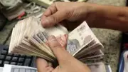 هل المال المدخر للزواج عليه زكاة؟.. عطية لاشين يوضح الحكم الشرعي
