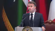 ماكرون يهنئ باريس سان جيرمان بعد التتويج بدوري أبطال أوروبا
