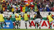 الاتحاد السنغالي ينفي خلافاً تعاقدياً مع مدربه ويؤكد أن العراقيل الإدارية سبب تأخير الرحلة