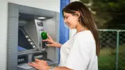 خدمات لا تعرفها في ماكينات الـATM.. ليست للسحب والإيداع فقط