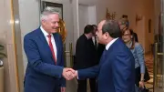 السيسي يؤكد دعم الإصلاح الاقتصادي في لقاء أمين عام OECD