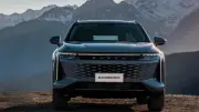 إكسيد RX موديل 2026: سيارة SUV فاخرة بقوة 605 حصان وتقنيات حديثة