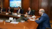 وزير الطيران يبحث مع وفد SITA تطوير المطارات الذكية في مصر