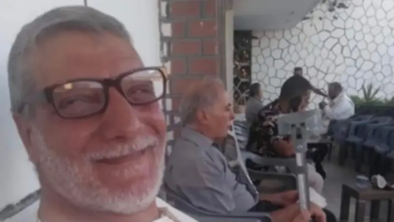 حميد الشاعري ينعي عمه أحمد برسالة مؤثرة ويعلن موعد العزاء