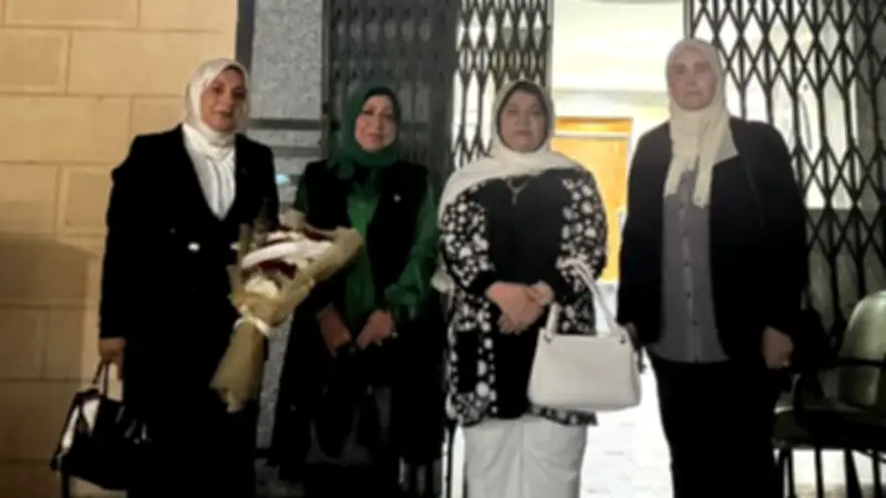 زيارة وفد القومي للمرأة لرئيسة وحدة محلية مصابة بكفر الشيخ