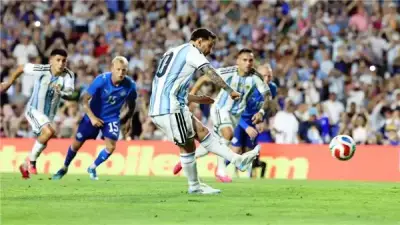 ميسي يسجل هدفه الـ117 ويقود الأرجنتين للفوز على آيسلندا 3-0 ودياً
