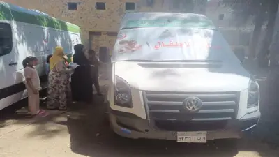 قافلة طبية تفحص 1378 مريضاً في بني سمرج بسمالوط